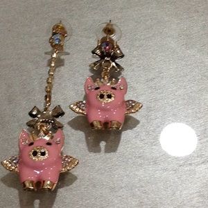Betsy johnson earrings nwot.